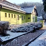 Hostel Green Fish