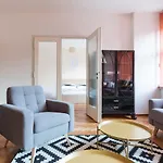 Beautiful City Center Apartments