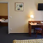 Aparthotel Austria Suites