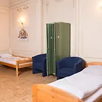 Youth Hotel Baroque Hall Prague