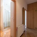 Kubelikova Apartmeet