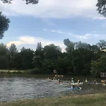 Jurta Praha