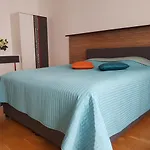 Angel Apartments