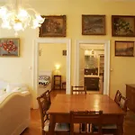 Melantrichova Apartment