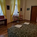 Auspicie Apartment