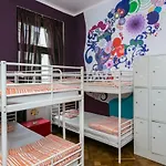 Art Hole Hostel