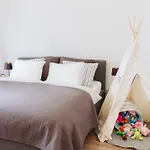 Chill Apartments