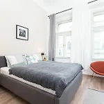 Chill Apartments