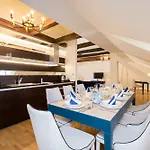 Empirent Mala Strana Apartments