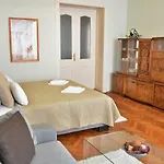 Apartment In The Heart Of Prague