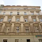 Royal Apartment Near River - Nek4Th