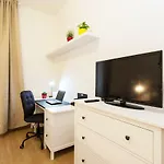 Perunova Apartments