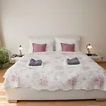Apartment Prosek