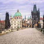 Quiet Apartment With Balcony Charles Bridge