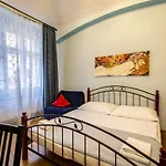 Ruterra Apartment Cimburkova