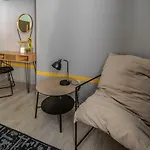 Stylish Apartments Close To Eden Garden