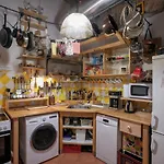 Victoria Design Stays - Apartment Rehorova