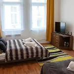 Lucky Angel Apartments In Prague