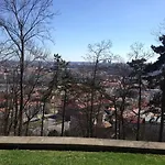 Exclusive Apartment On Zborovska