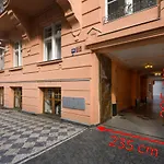 Hotel Taurus