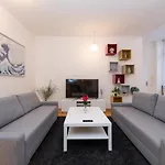 Luxury Apartment In The Center of Prague