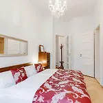 Old Town Square Royal Apartment