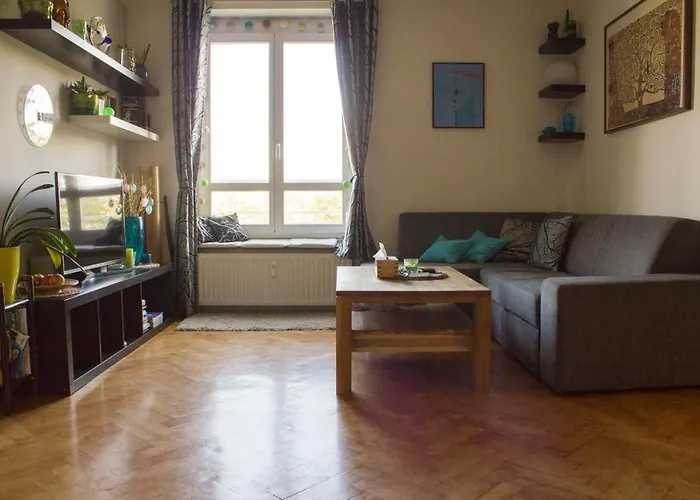 Sunny Family Apartment In Prague Zizkov