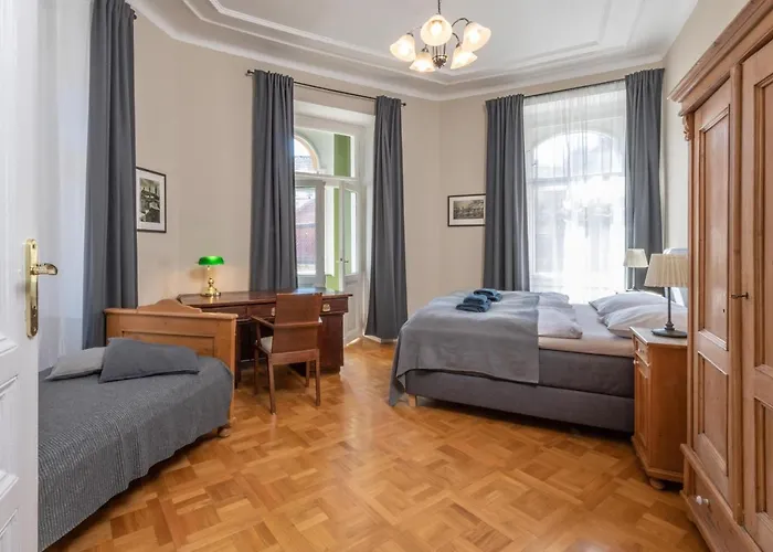 Liliova Apartments