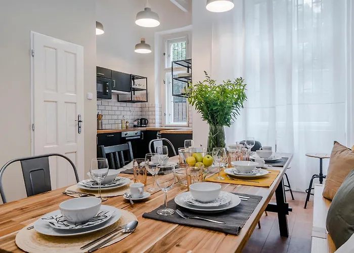 Modern And Huge Apts In Center By Michal&Friends