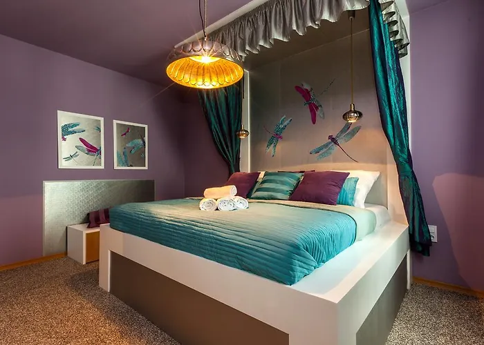 Lovely Prague Apartments - Truhlarska