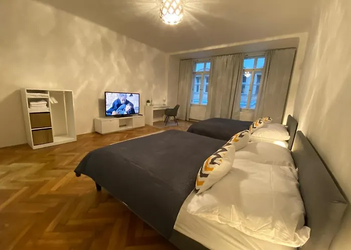 Wenceslas Square Big Apartment