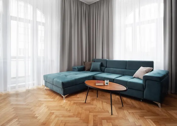 Spacious Apartment In Karlin By Prague Days