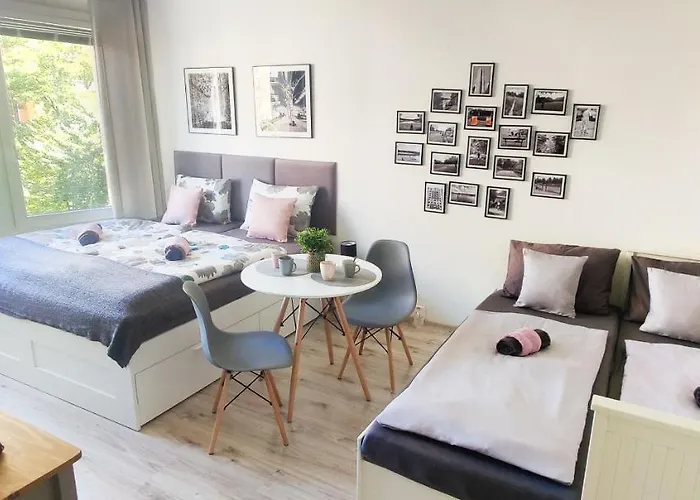 King Size Sunny Home 19 Minutes To Center