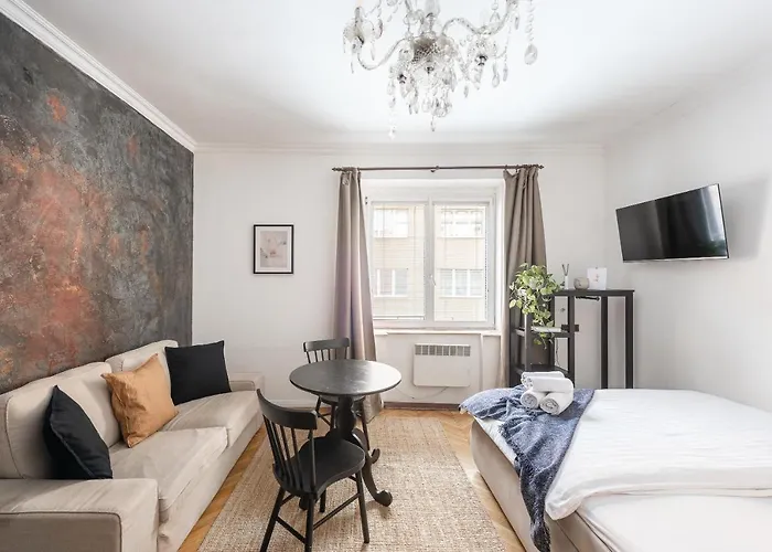 Crystal Apartment