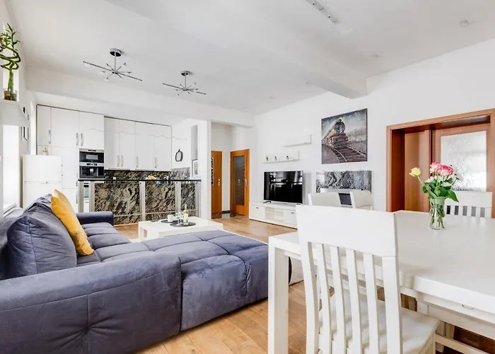 Luxury & Quiet Charming 2Bds Near River - Nek2Nd