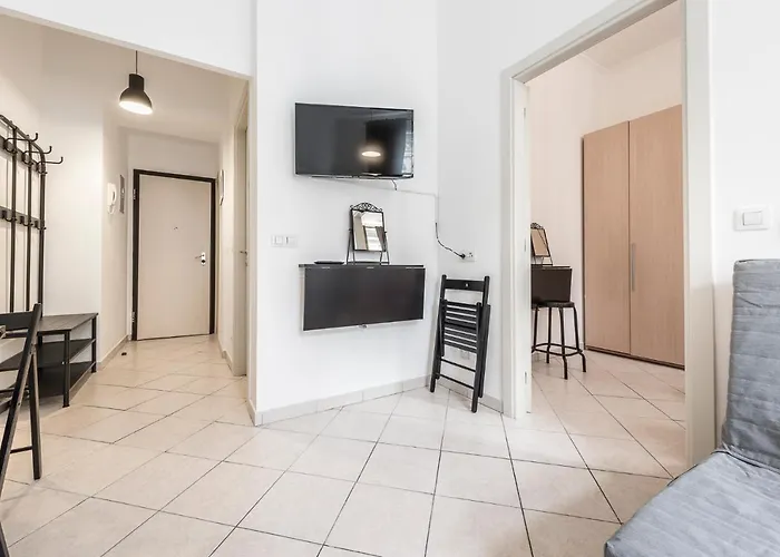 Tyrsova Apartment_