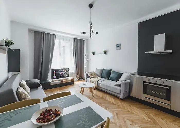 Dlouha Hemingway Apartment