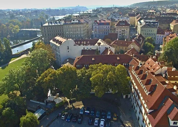 Pytloun Old Armoury Hotel Prague