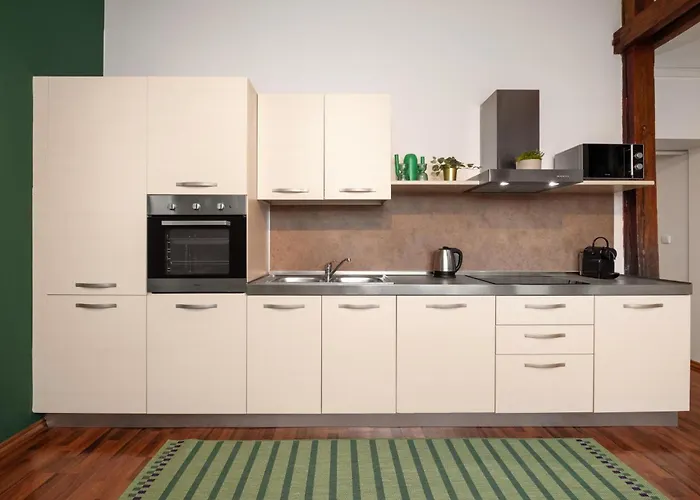 Prague Days - Modern Apts - Fast Wifi - Netflix - 7 Min Wenceslas Sq