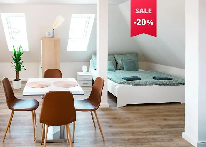 Bohemia Apartment 95M