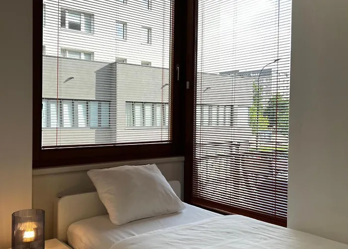 A New Apartment, Free Parking, Close To The Center