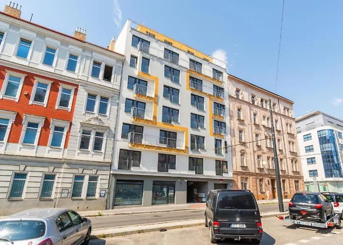 Brand New Two Room Apartment #23 With Free Parking In The City Center