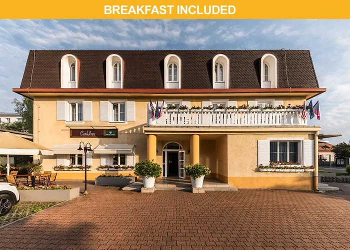 Prague Hotel Carl Inn Restaurant & Free Parking