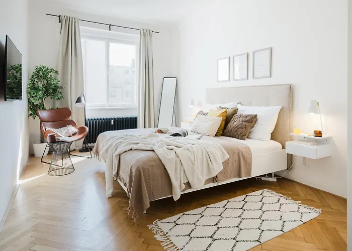 Prague Days - 1Bdr - Workspace - Netflix - New Town