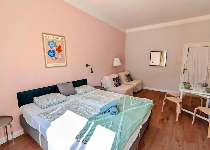 Flat In Zizkov -401-
