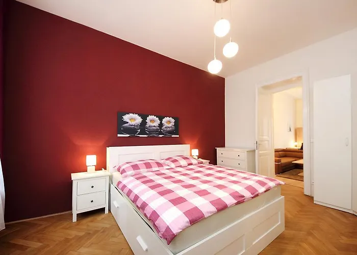 Historic Centre Apartments V