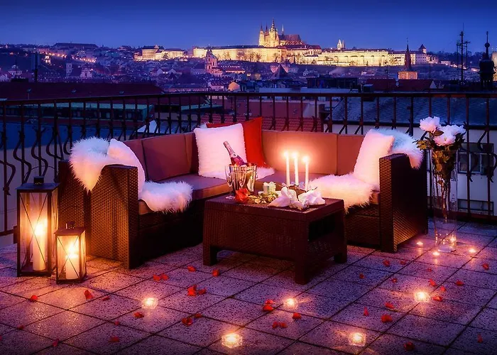 A/C + Terrace Breakfast At Tiffany\'S