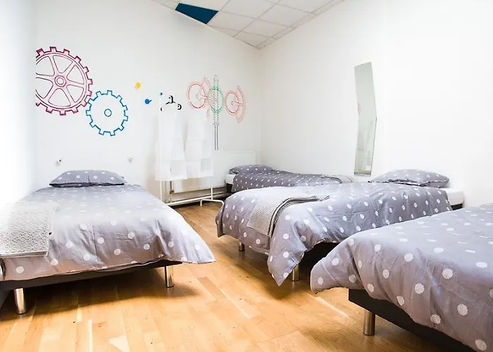 Home Factory Hostel