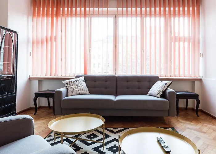 Beautiful City Center Apartments