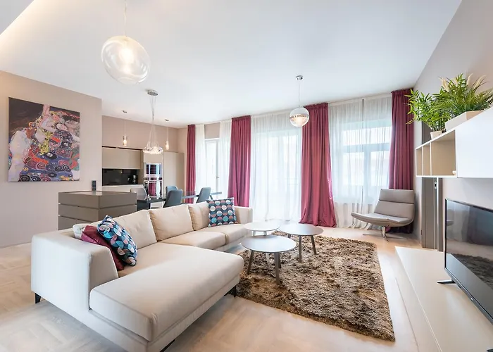 Artsy Apartment